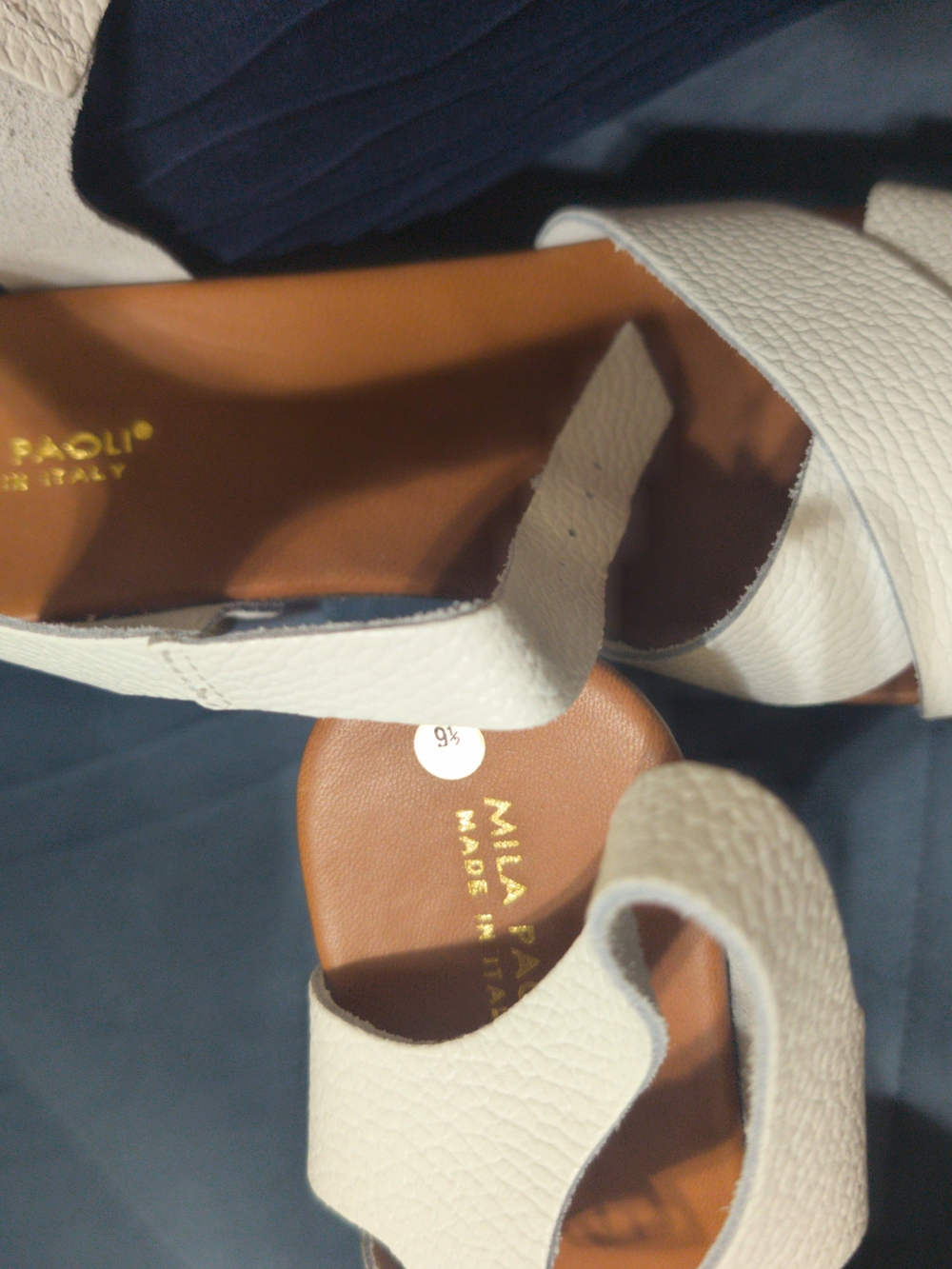 Mila Paoli Cream Textured Leather Slide Sandals